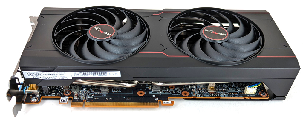 Die PULSE RX 6700 XT kommt mit einer Dual-X-Kühlung, bestehend aus zwei 95 mm Axial-Lüftern.