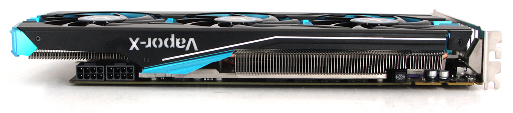 Die Vapor-X R9 280X Tri-X OC von Sapphire in der Seitenansicht.