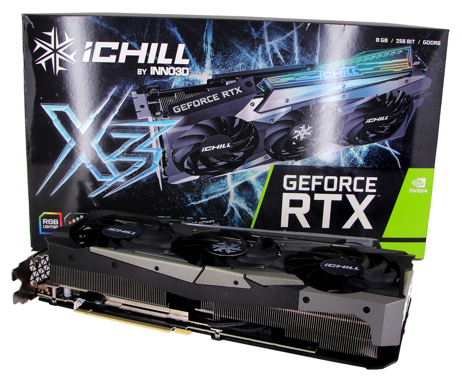 Die INNO3D GeForce RTX 3070 iCHILL X3 Grafikkarte samt Verpackung auf einen Blick.